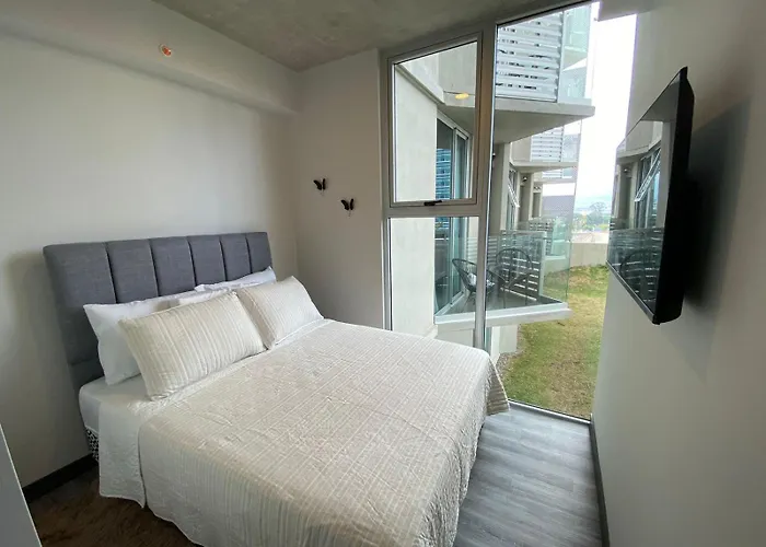 Comodo Y Elegante Apartamento En Fabuloso Condo!